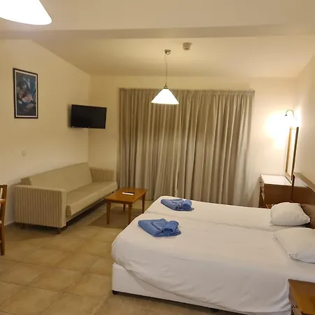 Nissiana Hotel & Bungalows-2